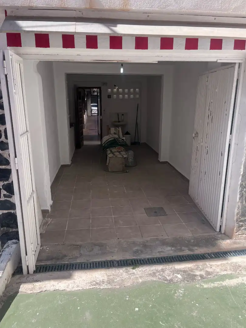 Business premises for sale in Calle Bikini 37, imagen 5