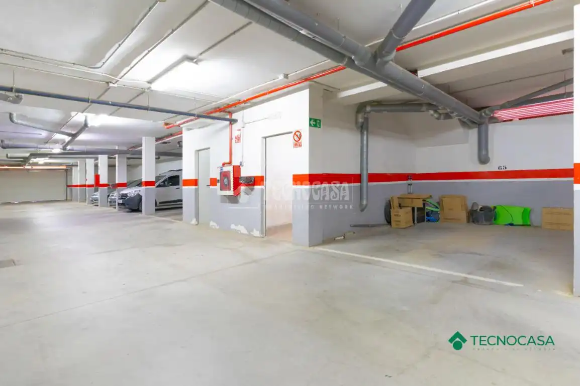 Parking de Piso en venta en Roquetas de Mar con Aire acondicionado y Terraza