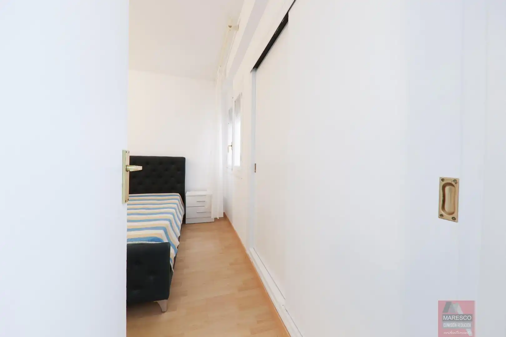 Bedroom of Flat for sale in Fuengirola  with Air Conditioner, Terrace and Balcony