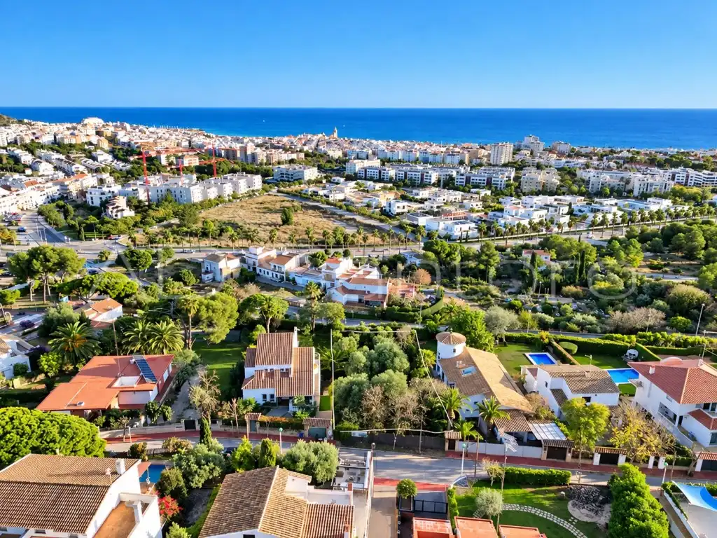 Residential land for sale in Vallpineda - Rocamar