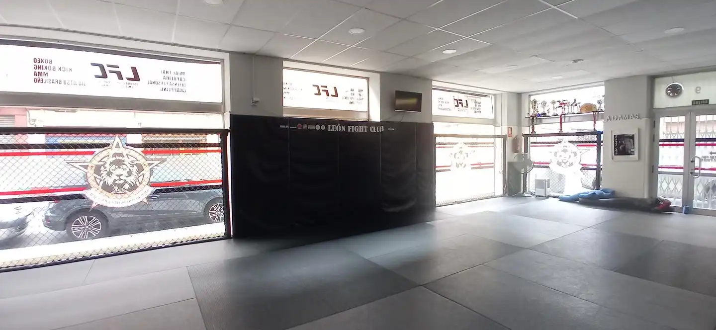 Local comercial en venda a Juan De Badajoz, imagen 8