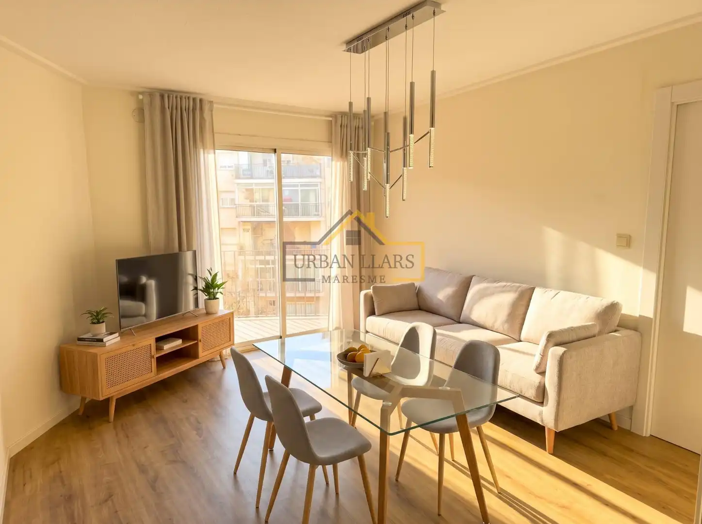 Sala de estar de Piso en venta en Mataró con Aire acondicionado, Calefacción y Balcón