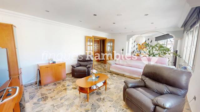 Casa-chalet en Venta en Santa Margarida de Montbui