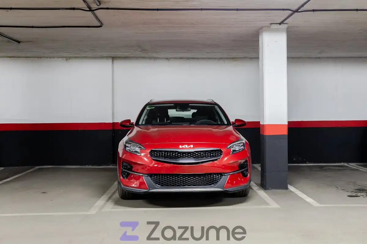 Parking de Piso de alquiler en Madrid con Aire acondicionado, Calefacción y Piscina