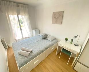 Bedroom of Flat to share in  Madrid Capital  with Balcony