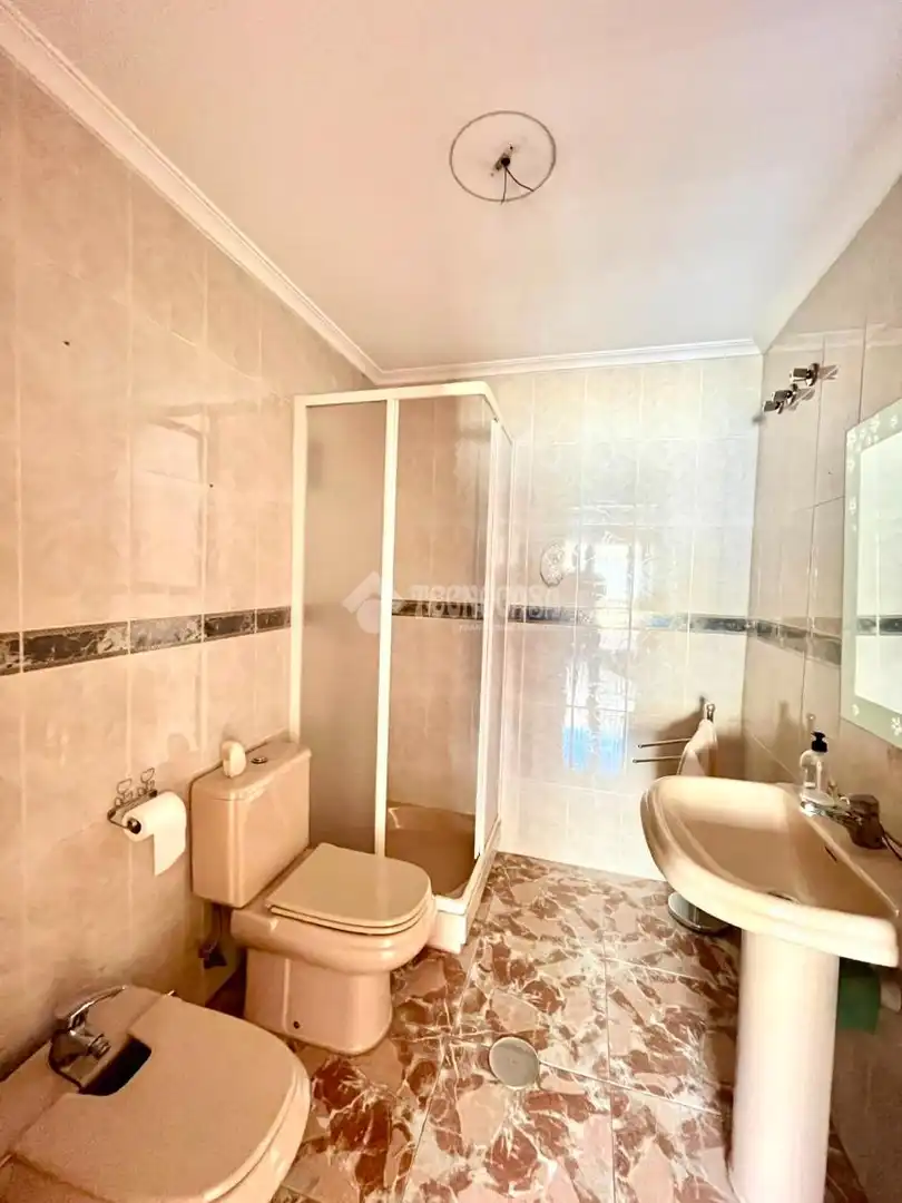 Baño de Piso en venta en Murcia con Aire acondicionado, Calefacción y Balcón
