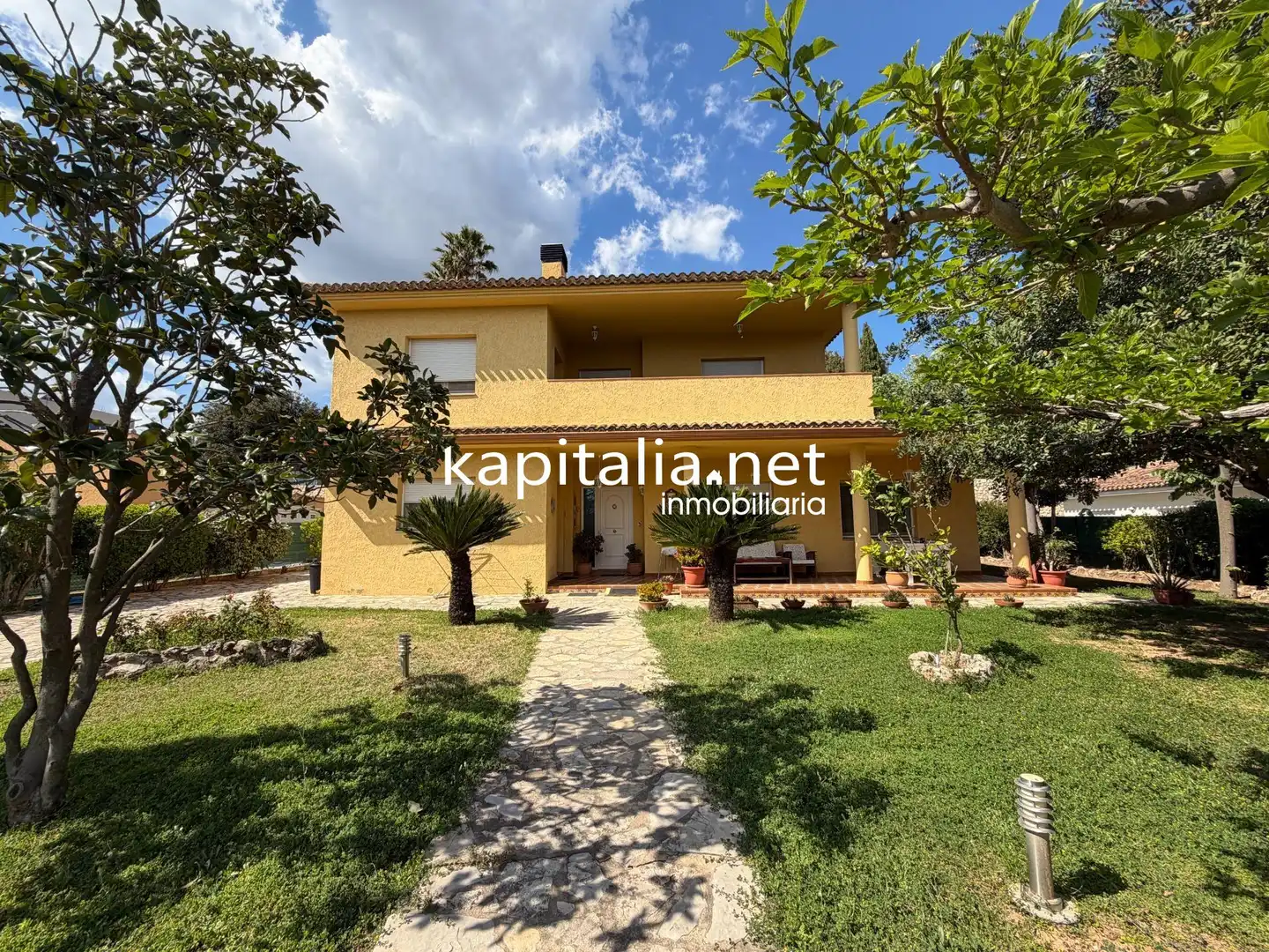 Jardí de Casa o xalet en venda en Ontinyent amb Calefacció, Jardí privat i Traster