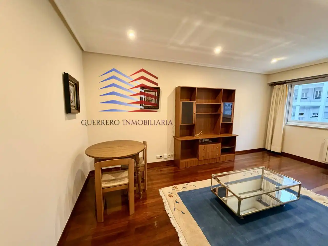 Vista exterior de Apartamento de alquiler en Ourense Capital  con Calefacción, Parquet y Trastero