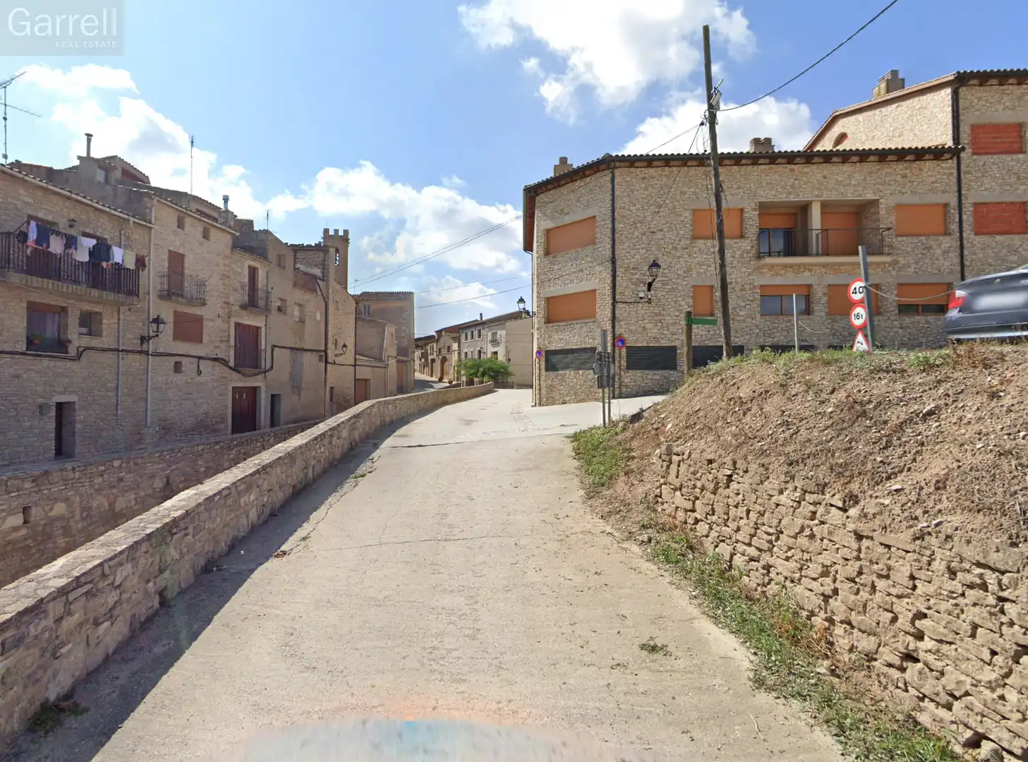 Vista exterior de Edificio en venta en Conesa