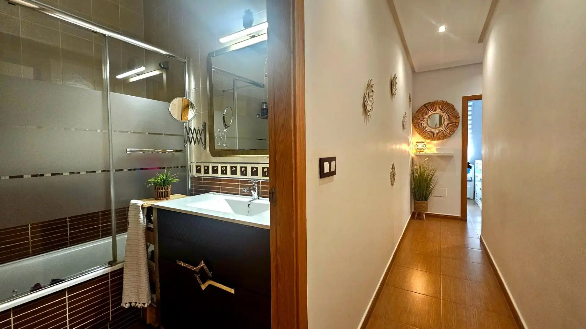 Bany de Casa adosada en venda en Cartagena amb Aire condicionat, Jardí privat i Terrassa