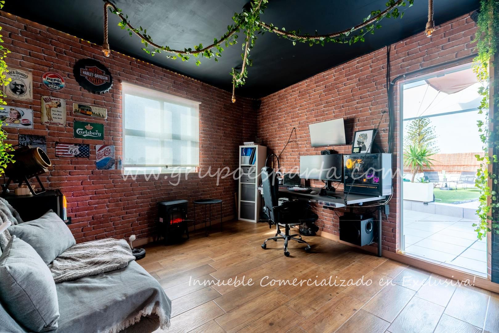 Dormitori de Àtic en venda en Espartinas amb Aire condicionat, Terrassa i Balcó