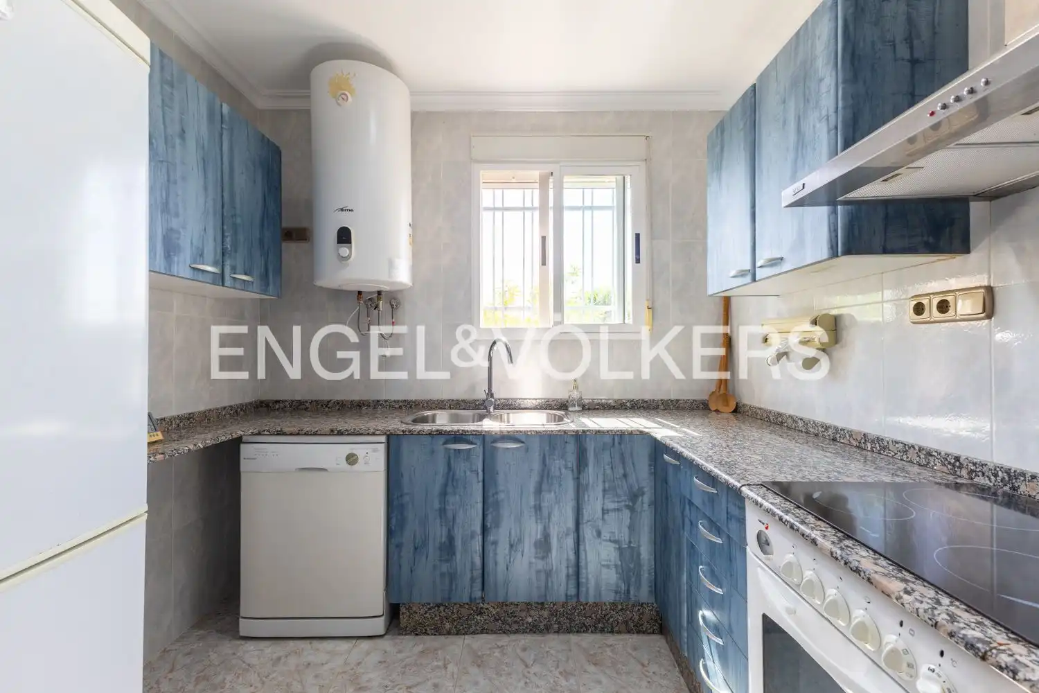 Kitchen of Houses for sale in Montserrat  with Air Conditioner, Heating and Private garden