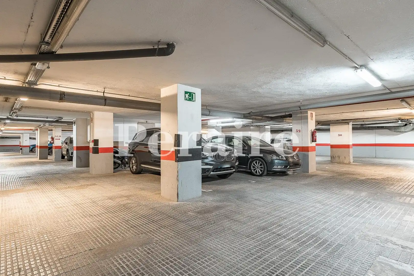 Parking of Flat for sale in Gràcia