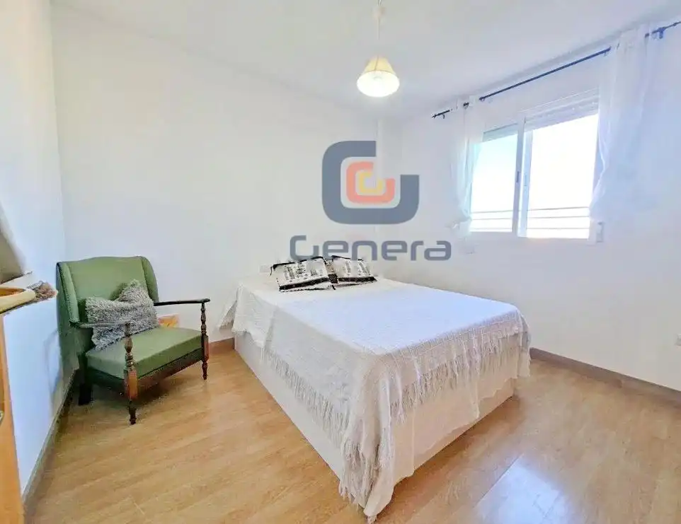 Appartamento con piscina in vendita a Playa de San Juan - El Cabo de las Huertas, imagen 3