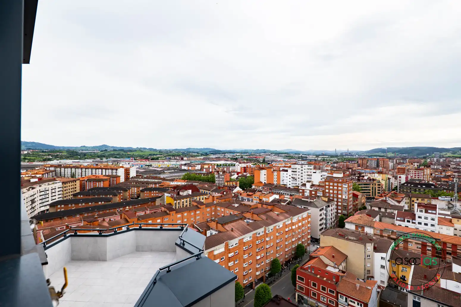Vista exterior de Piso en venta en Gijón  con Calefacción y Terraza