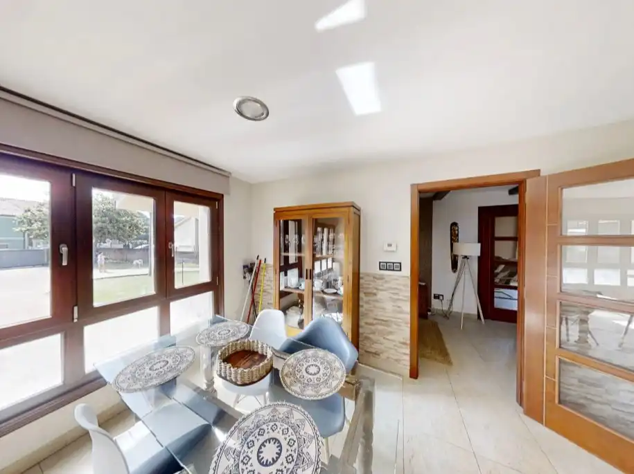 Houses for sale in Abegondo  with Heating, Private garden and Parquet flooring