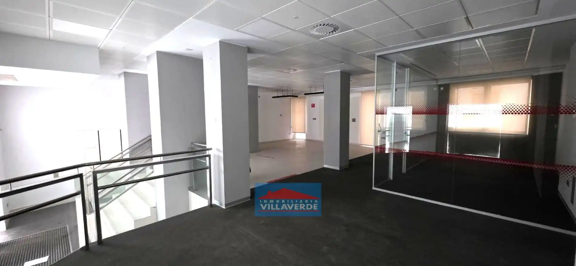 Business premises for sale in Cangas pueblo, imagen 26