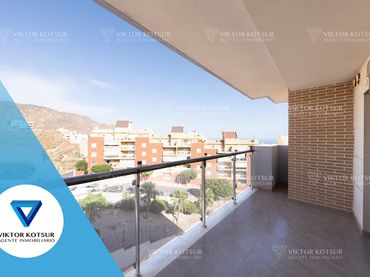 Piso con piscina en venta en Calle Bahía de Almería