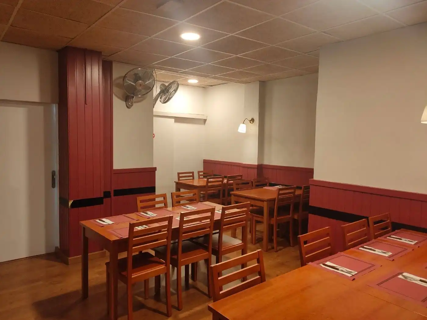 Local comercial en traspaso en Cementiri Vell, imagen 5