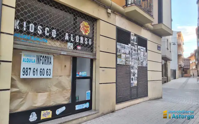 Local comercial de lloguer a Calle Prieto de Castro, imagen 2