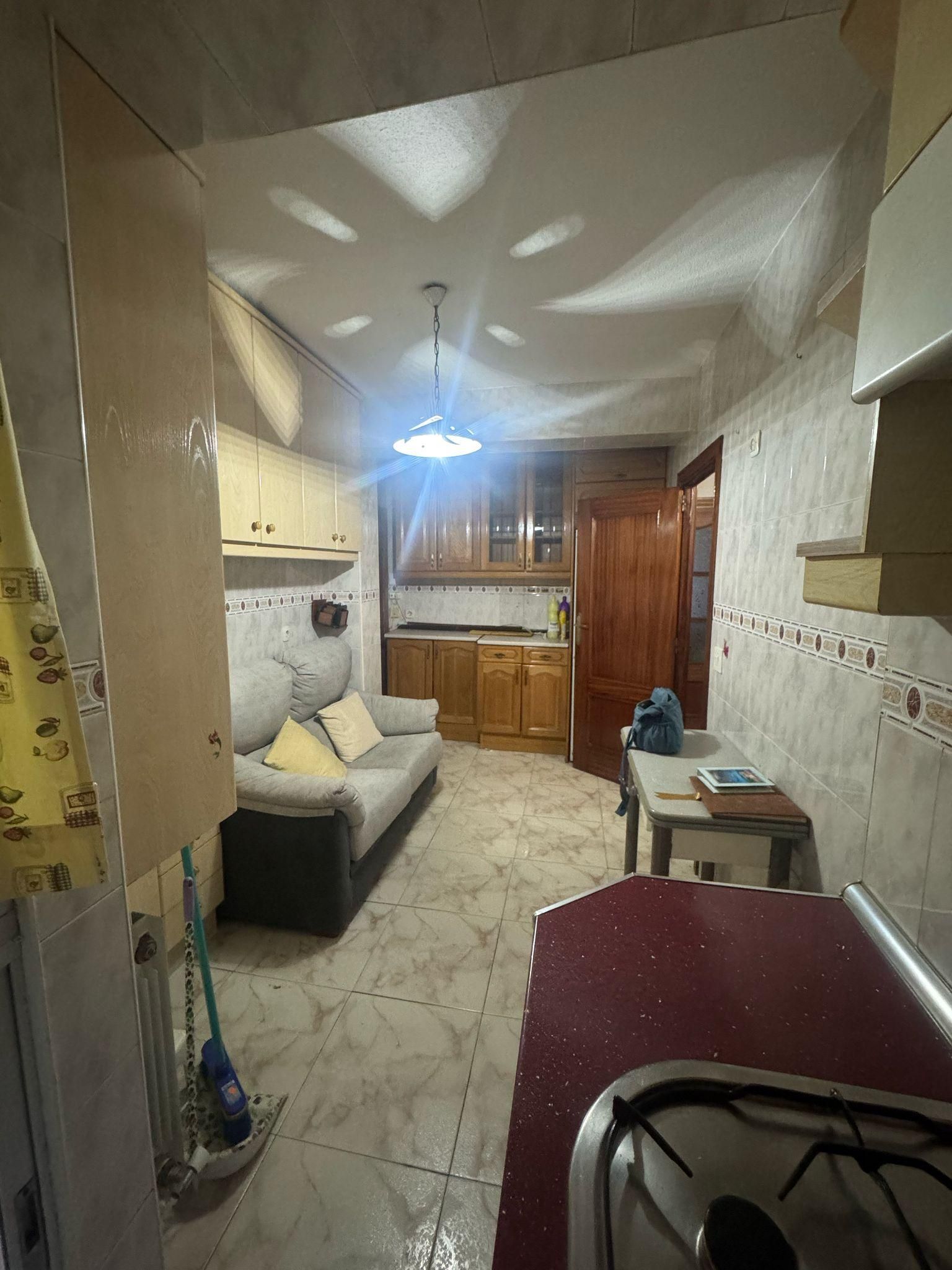 Kitchen of Flat for sale in  Madrid Capital  with Heating, Terrace and Storage room