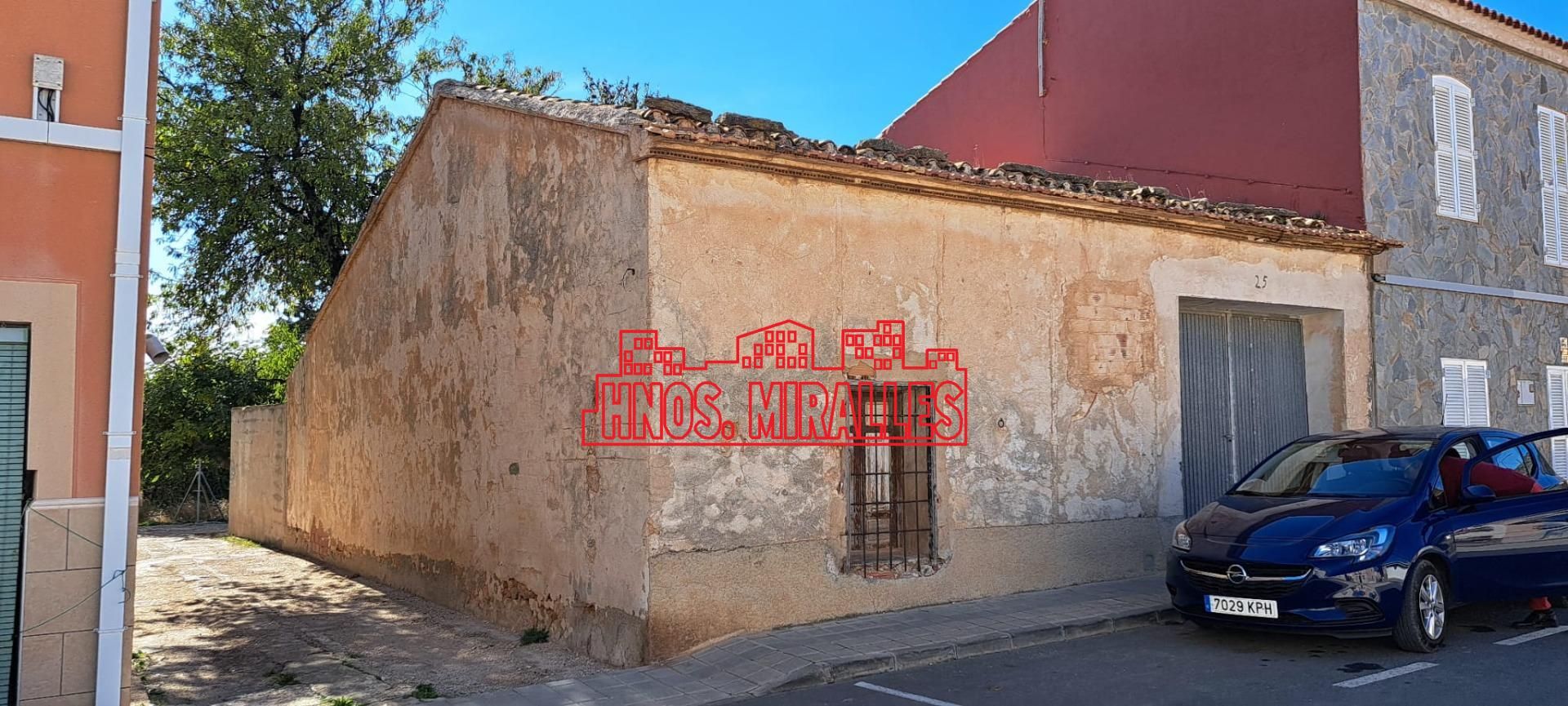 Exterior view of Premises for sale in Hondón de las Nieves / El Fondó de les Neus