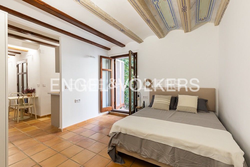 Bedroom of Flat for rent in  Valencia Capital  with Air Conditioner, Heating and Furnished
