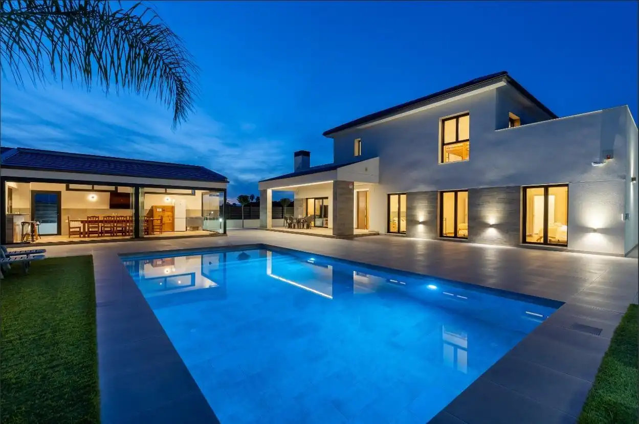 Villa con terrazza in vendita a Catral