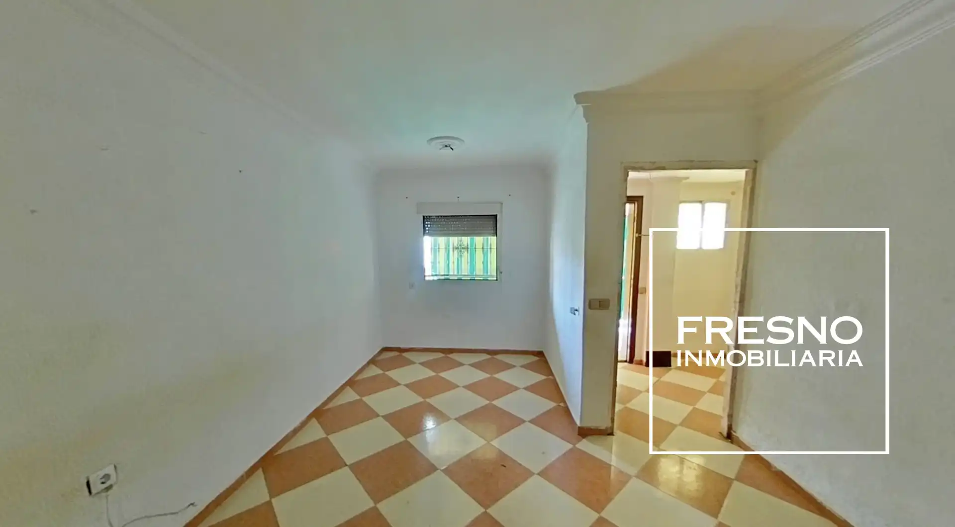 Habitación de Dúplex en venta en Huelva
