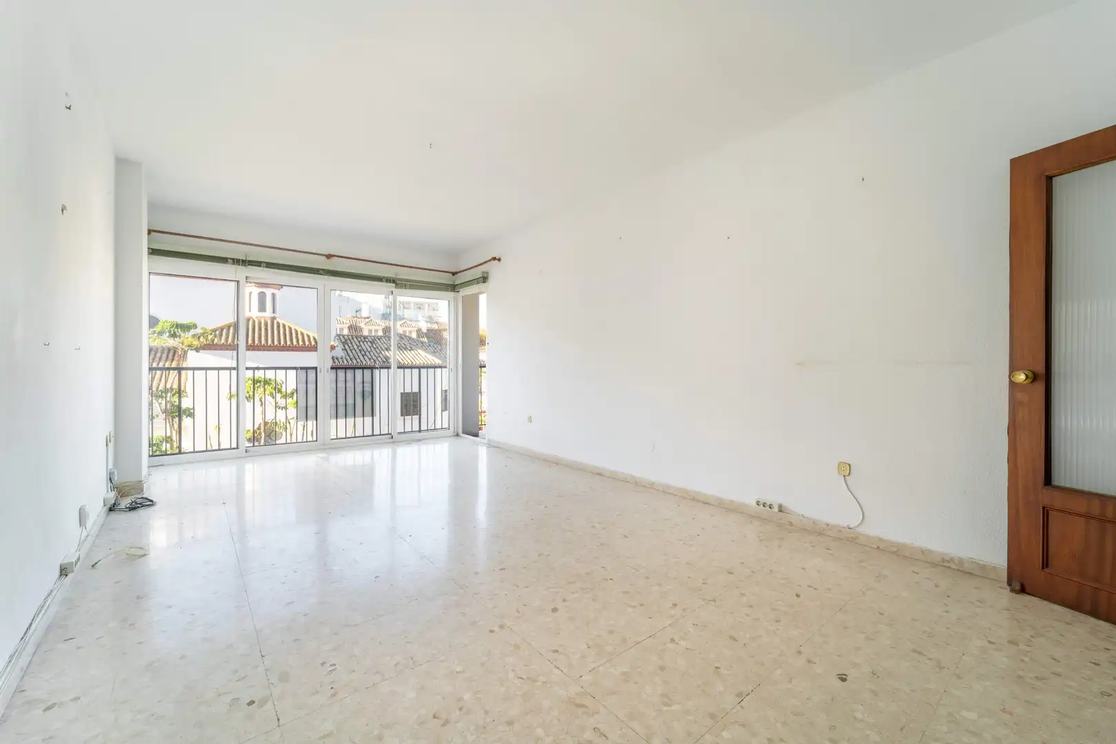 Vista exterior de Pis en venda en Fuengirola amb Balcó