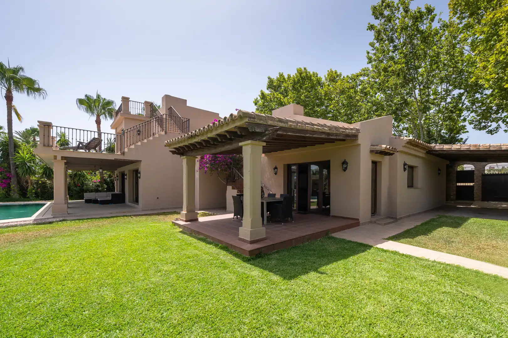 Casa con piscina en venta en Milla de Oro, imagen 18