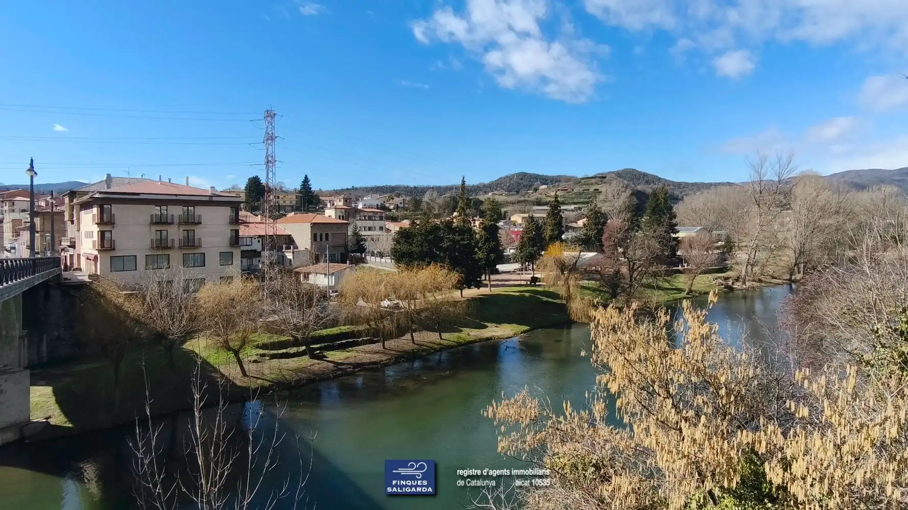 Vista exterior de Edifici en venda en Sant Quirze de Besora