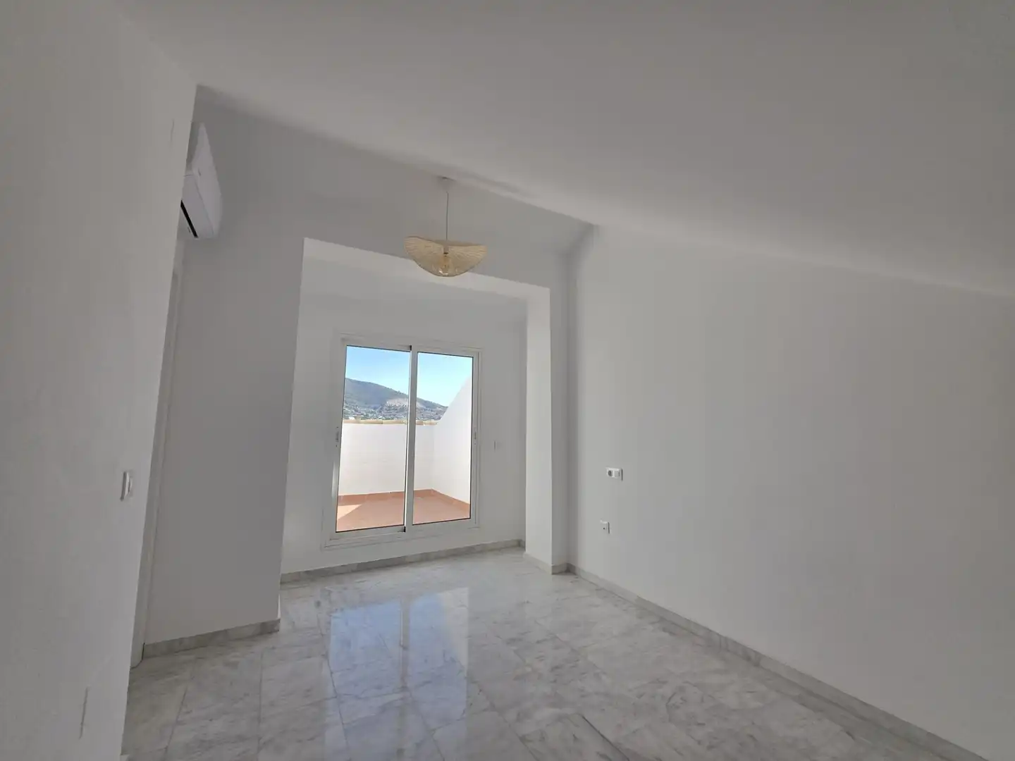 Casa adosada en venda en Benalmádena amb Aire condicionat, Jardí privat i Terrassa