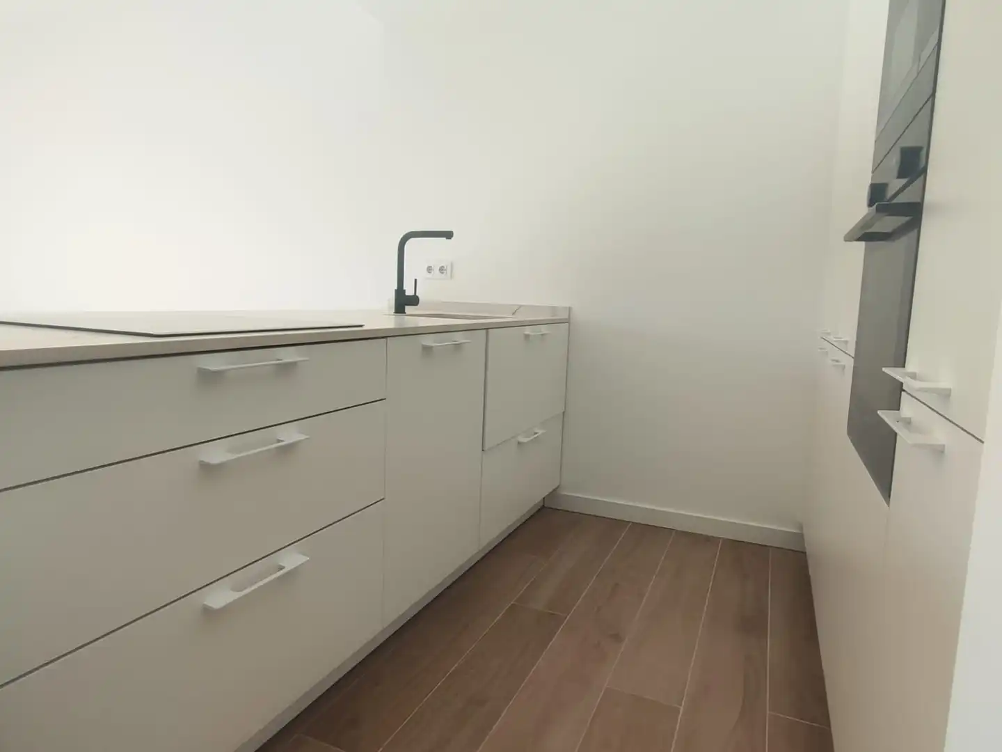 Kitchen of Flat for sale in Sarrià de Ter  with Air Conditioner, Heating and Oven