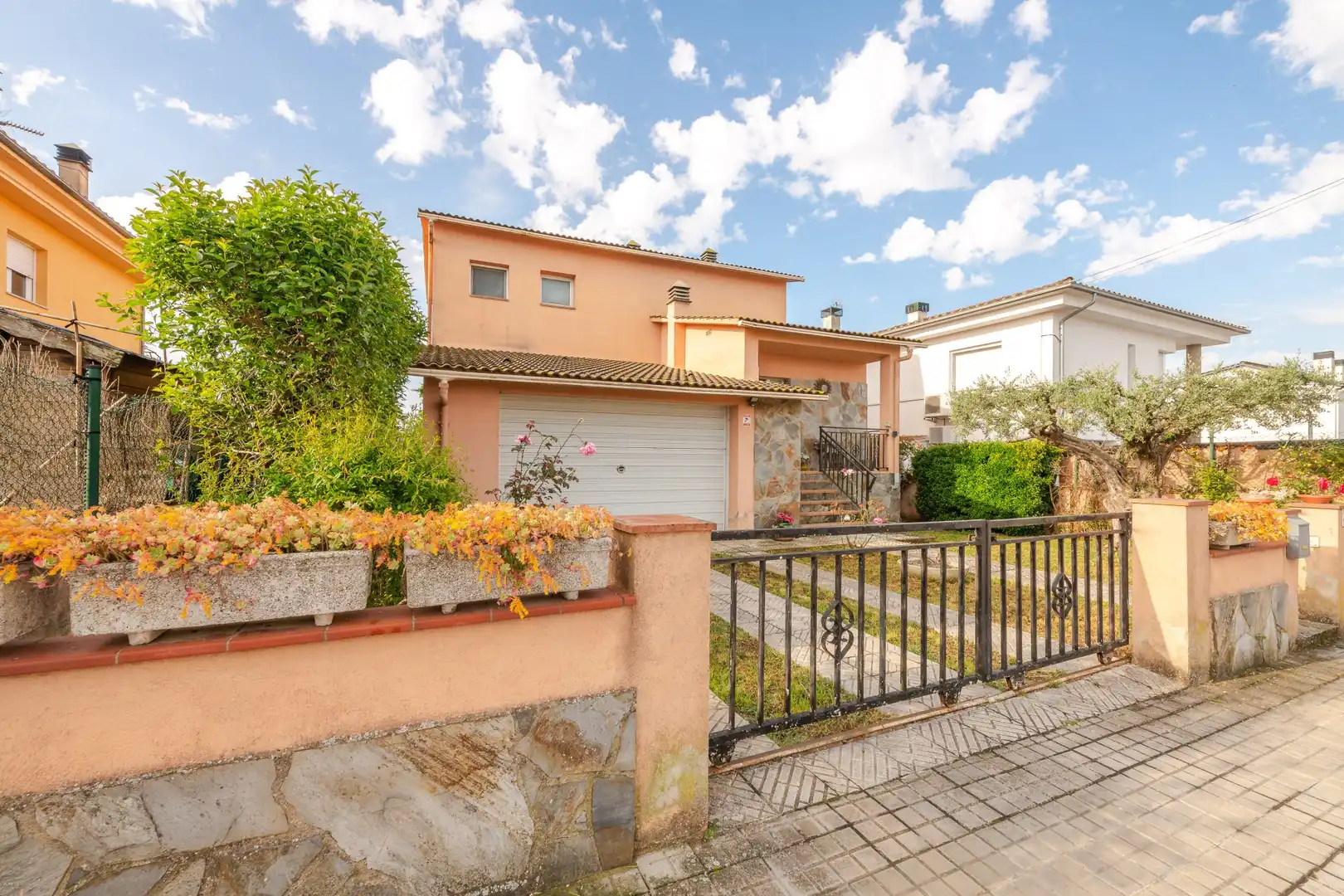 House for sale in Fontcoberta