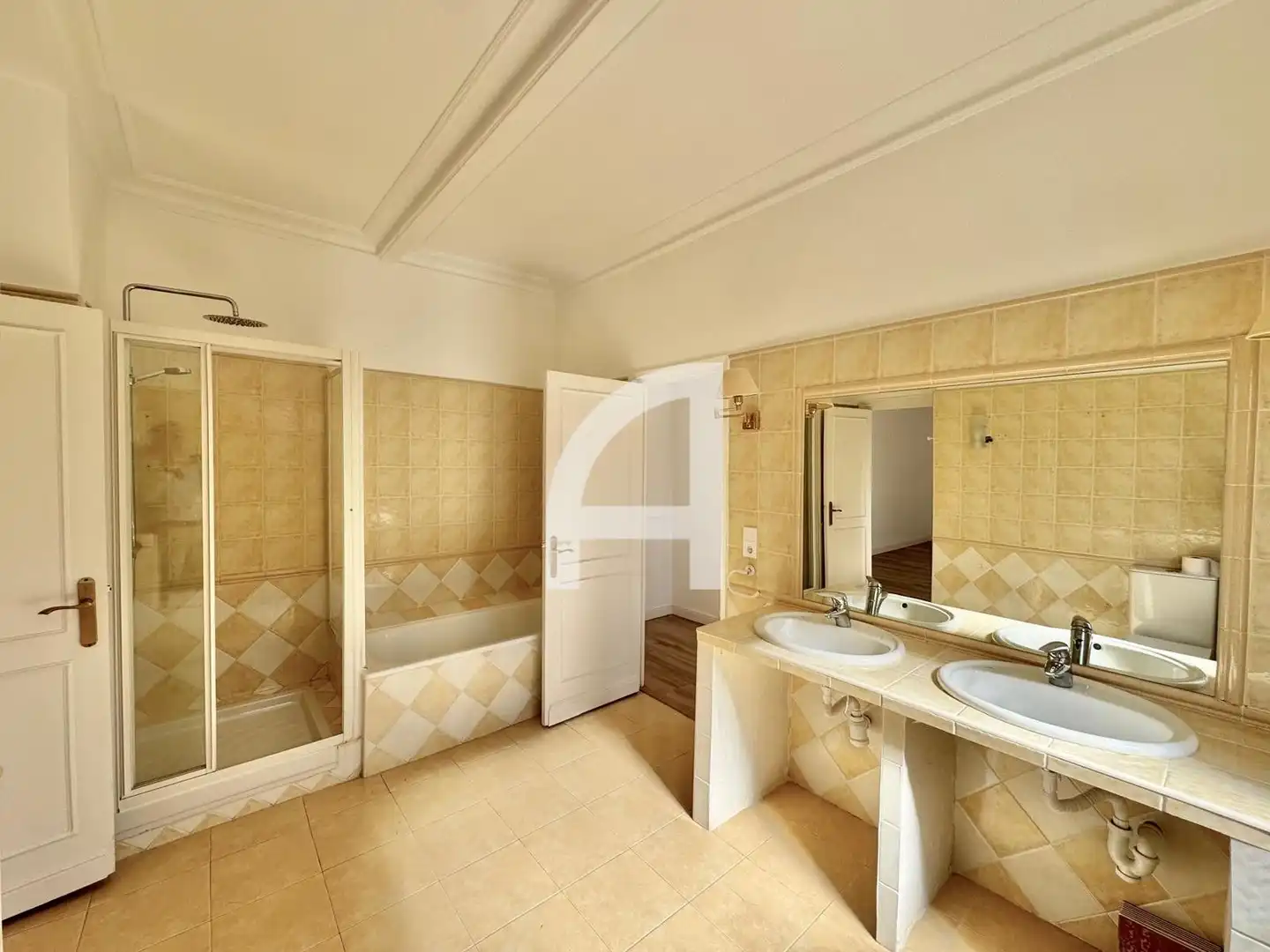 Baño de Casa o chalet en venta en Villanueva de la Cañada con Aire acondicionado, Calefacción y Jardín privado