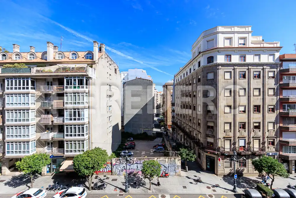 Exterior view of Flat for sale in Vigo   with Heating, Storage room and Balcony