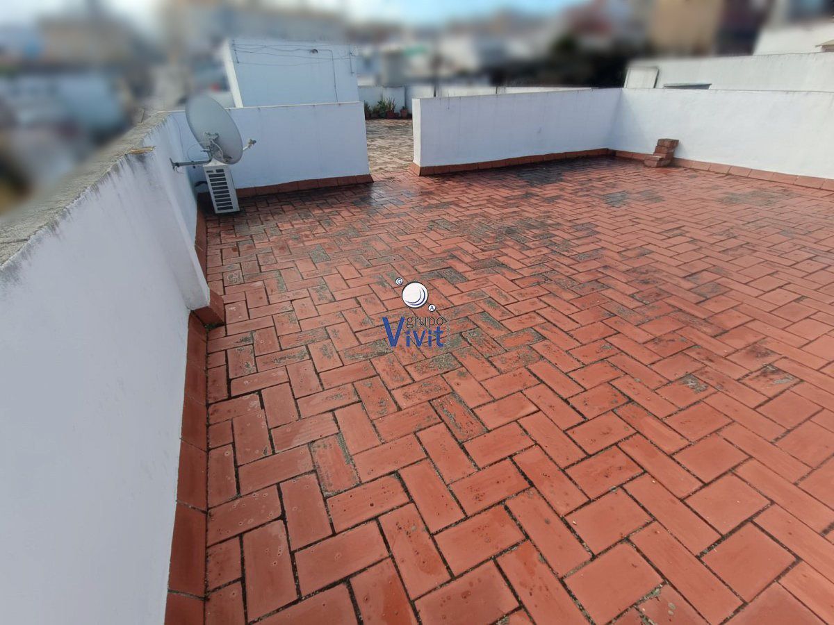 Terrace of House or chalet for sale in Alcalá de Guadaira  with Air Conditioner and Storage room