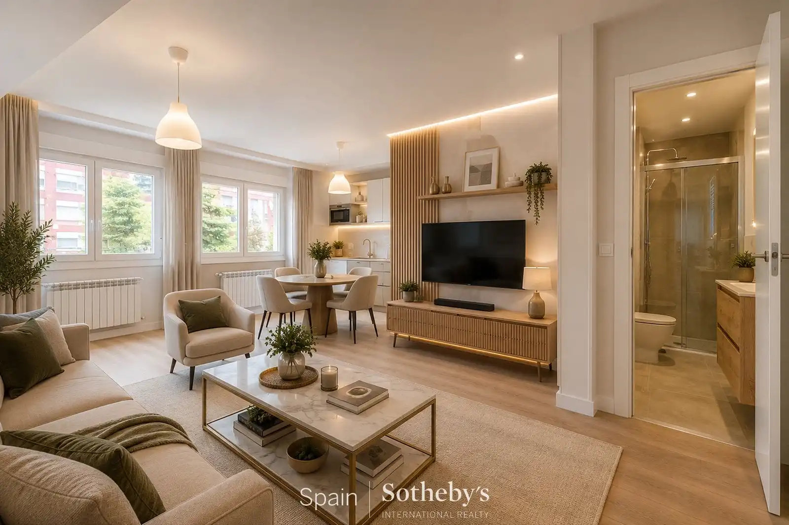 Sala d'estar de Apartament en venda en Madrid amb Calefacció