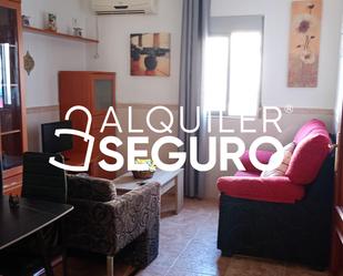 Sala d'estar de Pis de lloguer en  Córdoba Capital amb Aire condicionat i Moblat