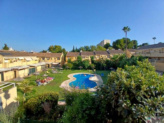 Casa adosada en Venta en Las Lomas