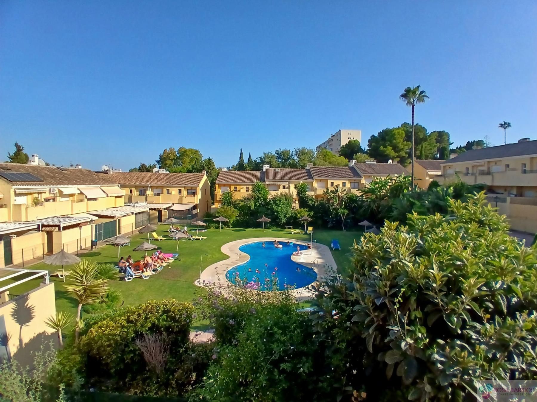 Single-family semi-detached for sale in Las Lomas