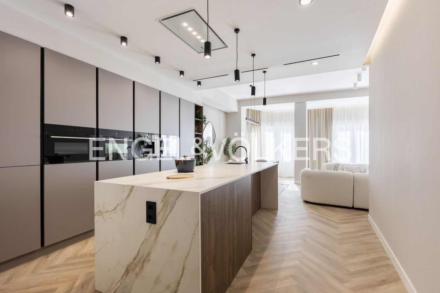 Apartamento en venta en Russafa