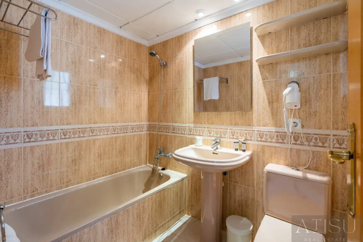 Bungalow con piscina en venta en Cometa, imagen 16