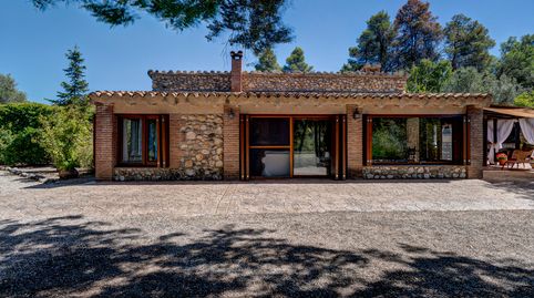 Finca rústica con vivienda en Arnes