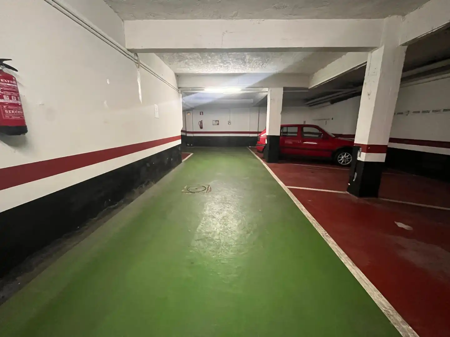Parking of Garage for sale in Basauri 
