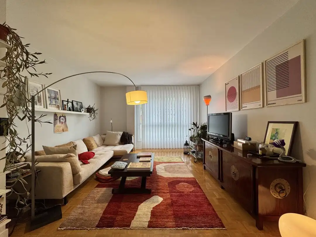 Sala de estar de Piso en venta en Donostia - San Sebastián  con Calefacción y Balcón