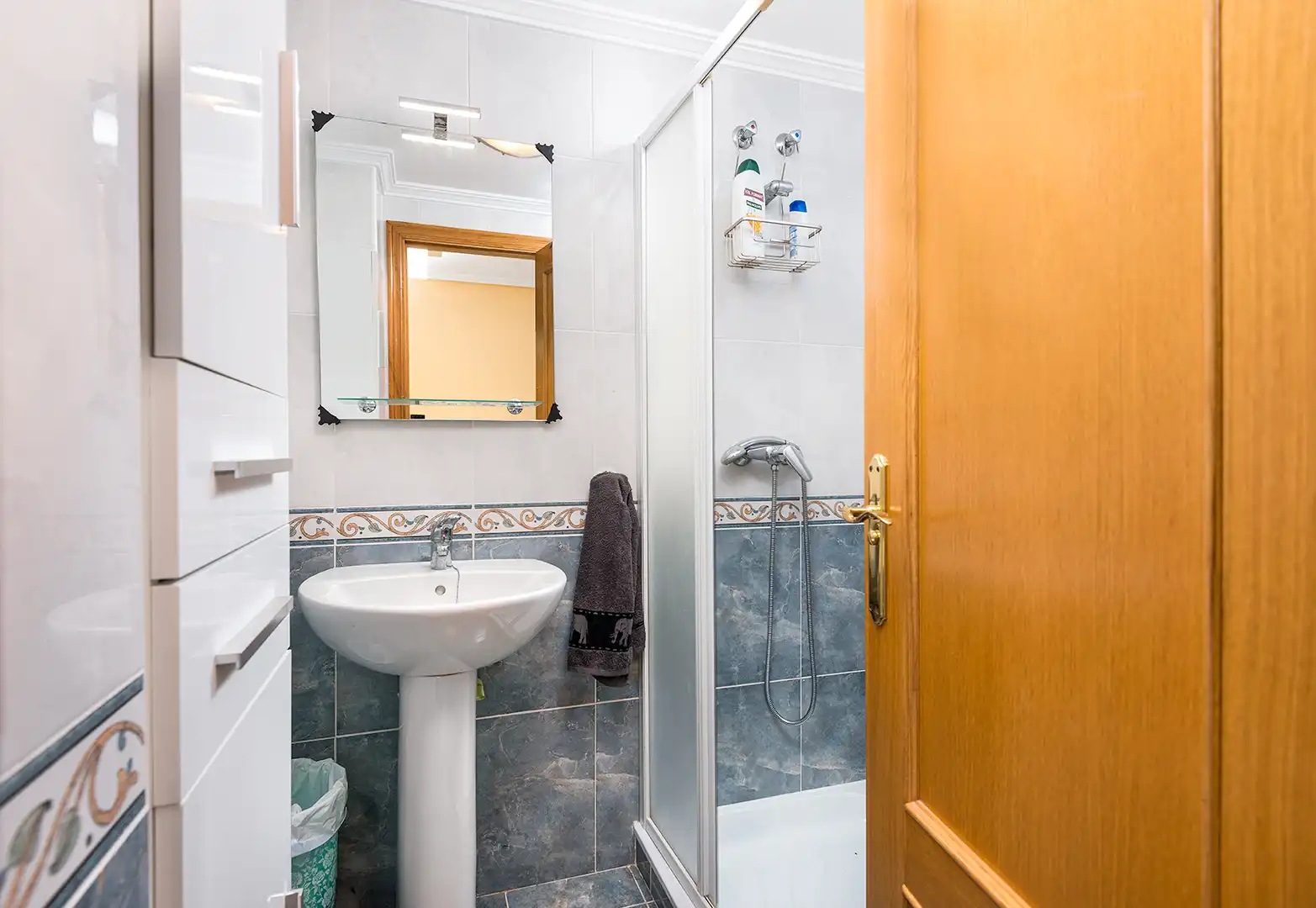 Bathroom of Attic for sale in El Campello  with Air Conditioner, Terrace and Storage room