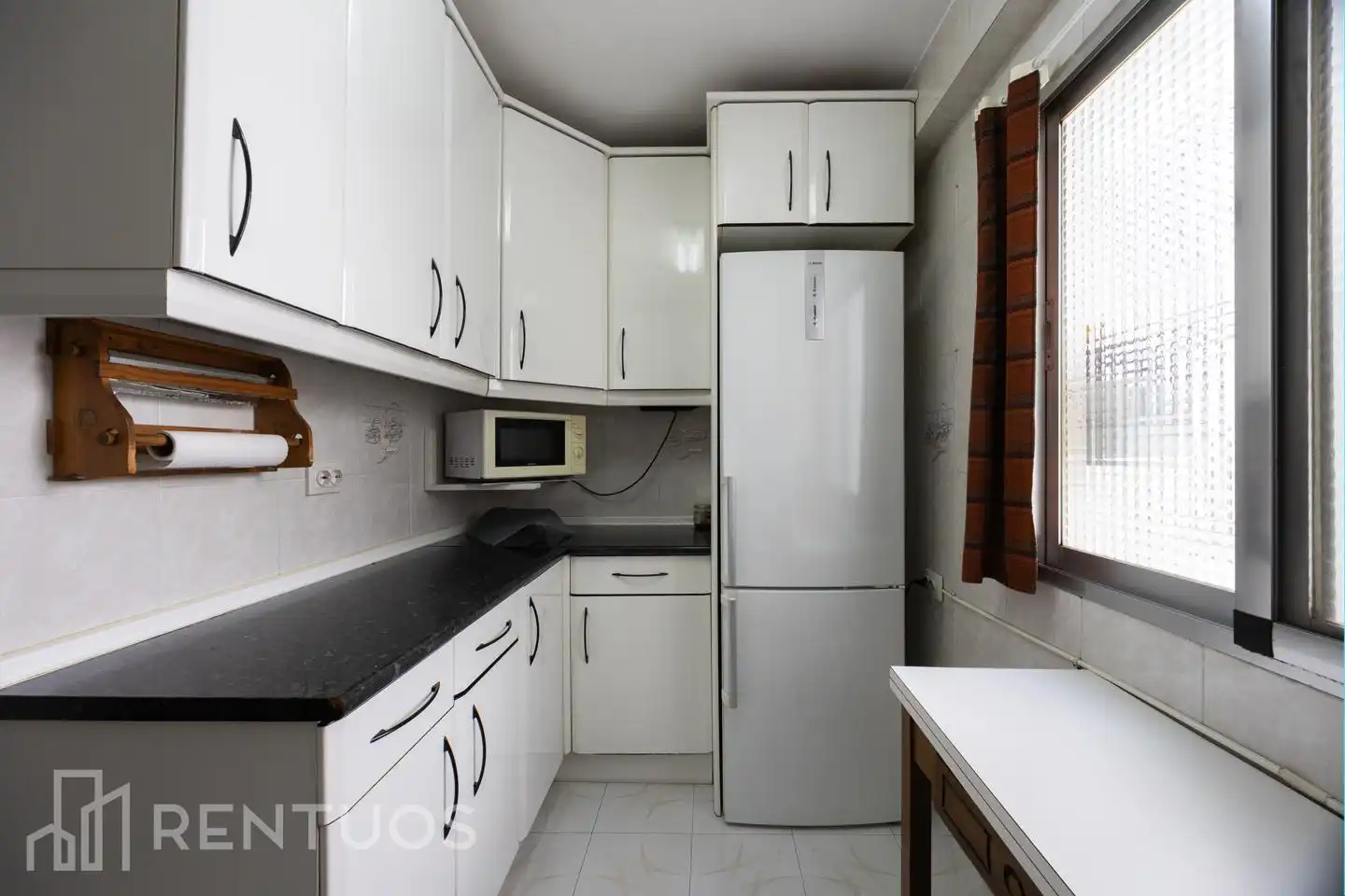 Flat for rent in Calle de Sáhara, Los Rosales