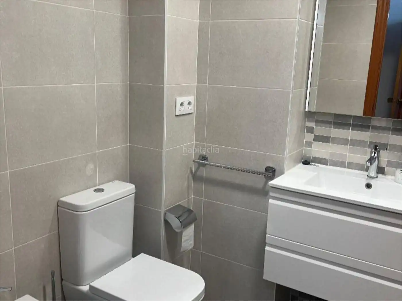 Apartament amb ascensor de lloguer a Carrer Amparo Belda 2, imagen 7